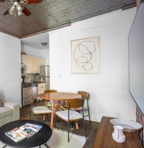 Lux 2 bd 1 bath